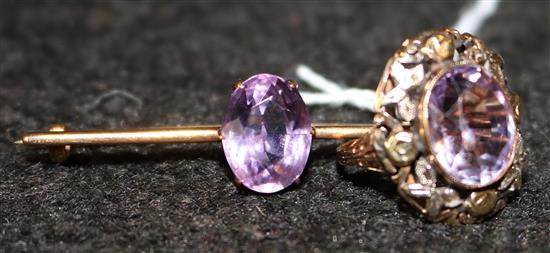 Pale amethyst dress ring, pierced foliate yellow metal setting and and amethyst yellow metal bar brooch